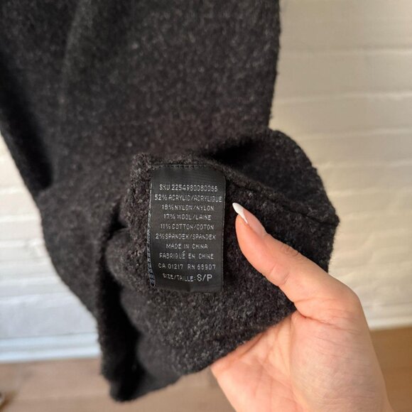 Le Chateau Charcoal Ribbed Knit Sweater Dress Sleeveless Fitted Minimalist - Picture 8 of 8